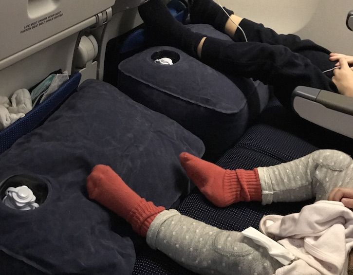 https://www.sassymamasg.com/wp-content/uploads/2017/12/1st-class-travel-pillow-kids-plane.jpg