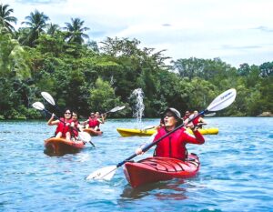 kayaking in singapore - asian detours