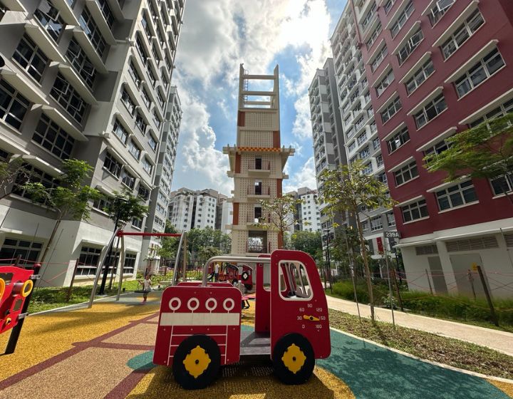 Playgrounds in Singapore - Boon Lay Glade - Fire Station Tower Playground in Jurong