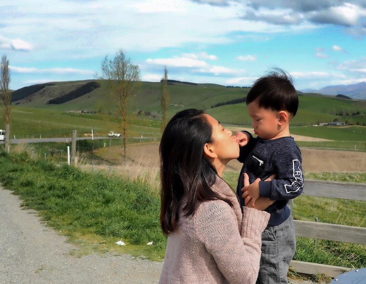 wanyun with son at countryside