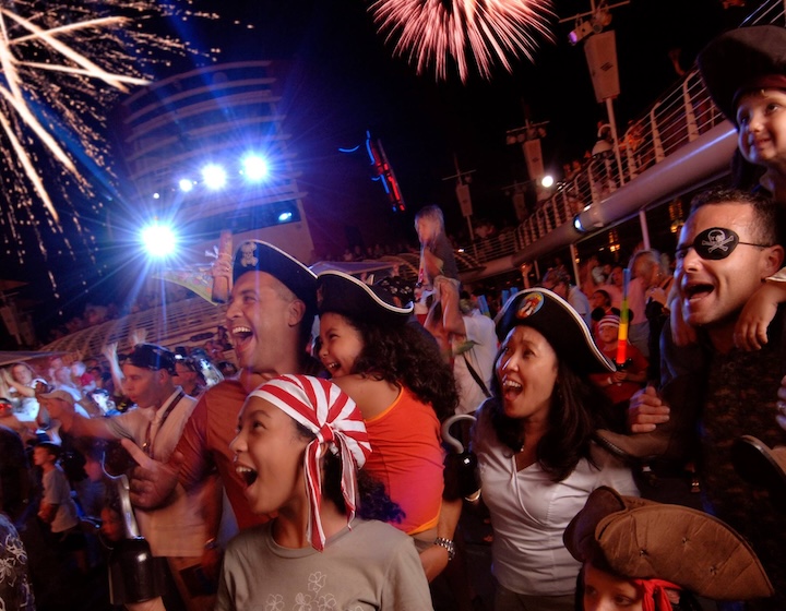 disney cruise singapore 2025 - deck party pirate night