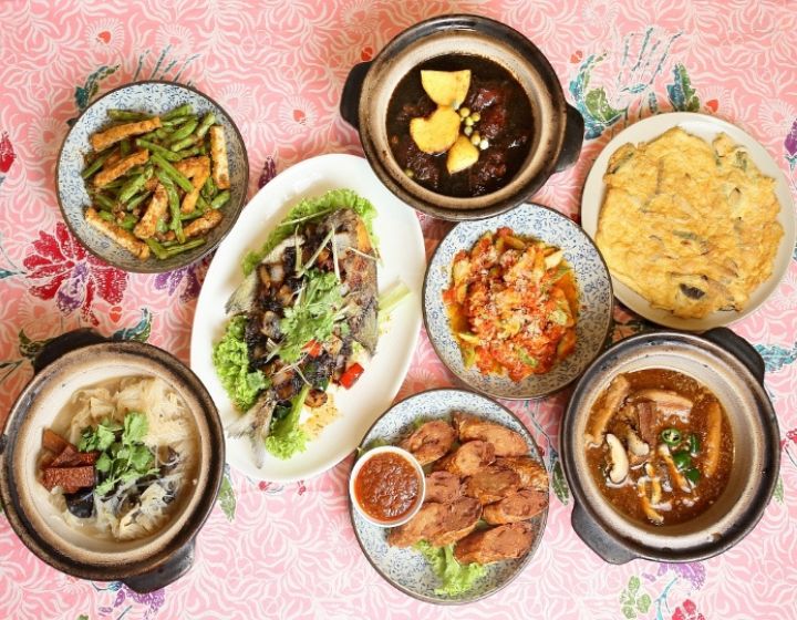 Peranakan Food in Singapore - IVINS