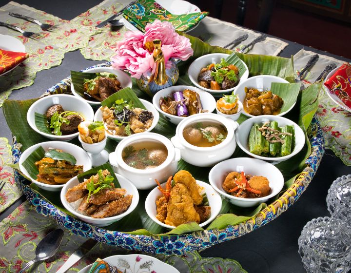 Peranakan Food in Singapore - The Peranakan Restaurant