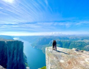 That Mama - Fiona Lee - Three Crowns of Norway hiking