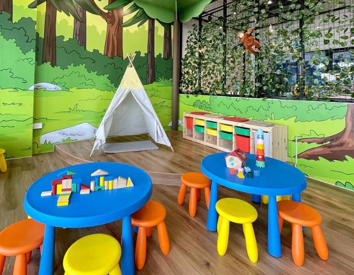 Best indoor playground in Singapore - Kidztropic