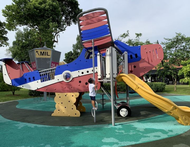 Free things to do in Singapore - free kids activity - Seletar Aerospace Park playground