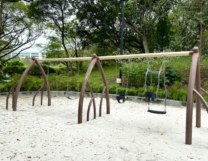 admiralty park playground - swings and sand pit