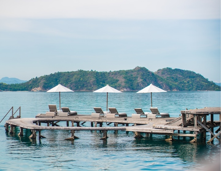 labuan bajo where to stay best hotels