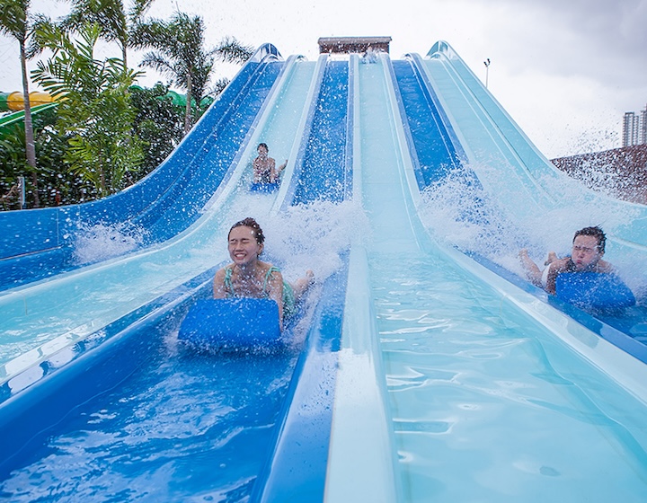 things to do in jb Austin Heights Water & Adventure Park